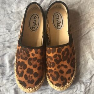 Stevies Girls/Target Cheetah Print Espadrille Size 4 Girls